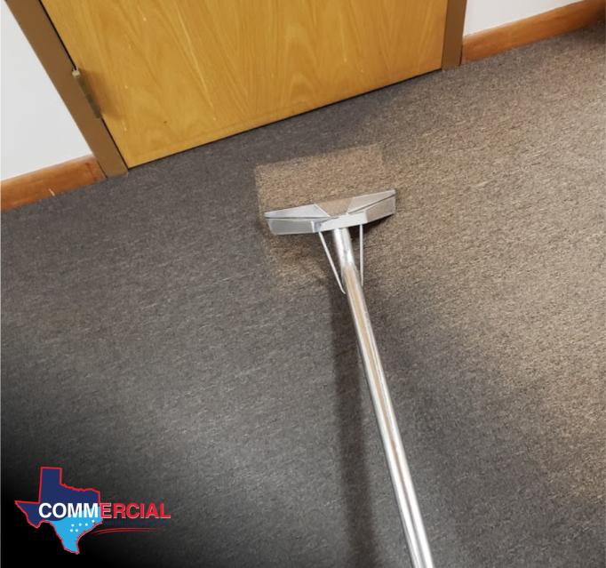 Commercial water removal from carpet with an extraction wand